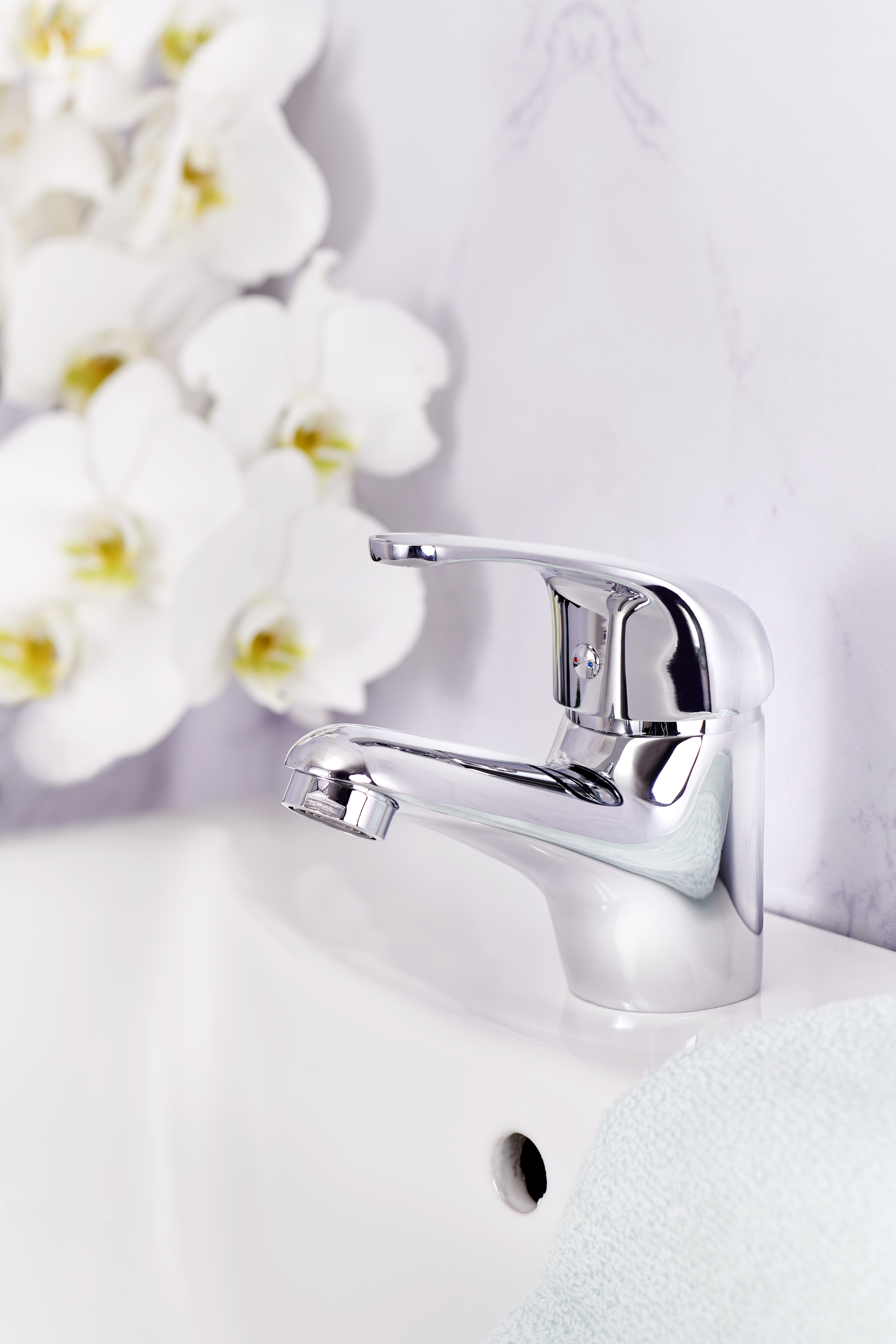 COBRA ZAMBEZI BASIN MIXER SHORT 15mm CP ZM-951 | Plumblink