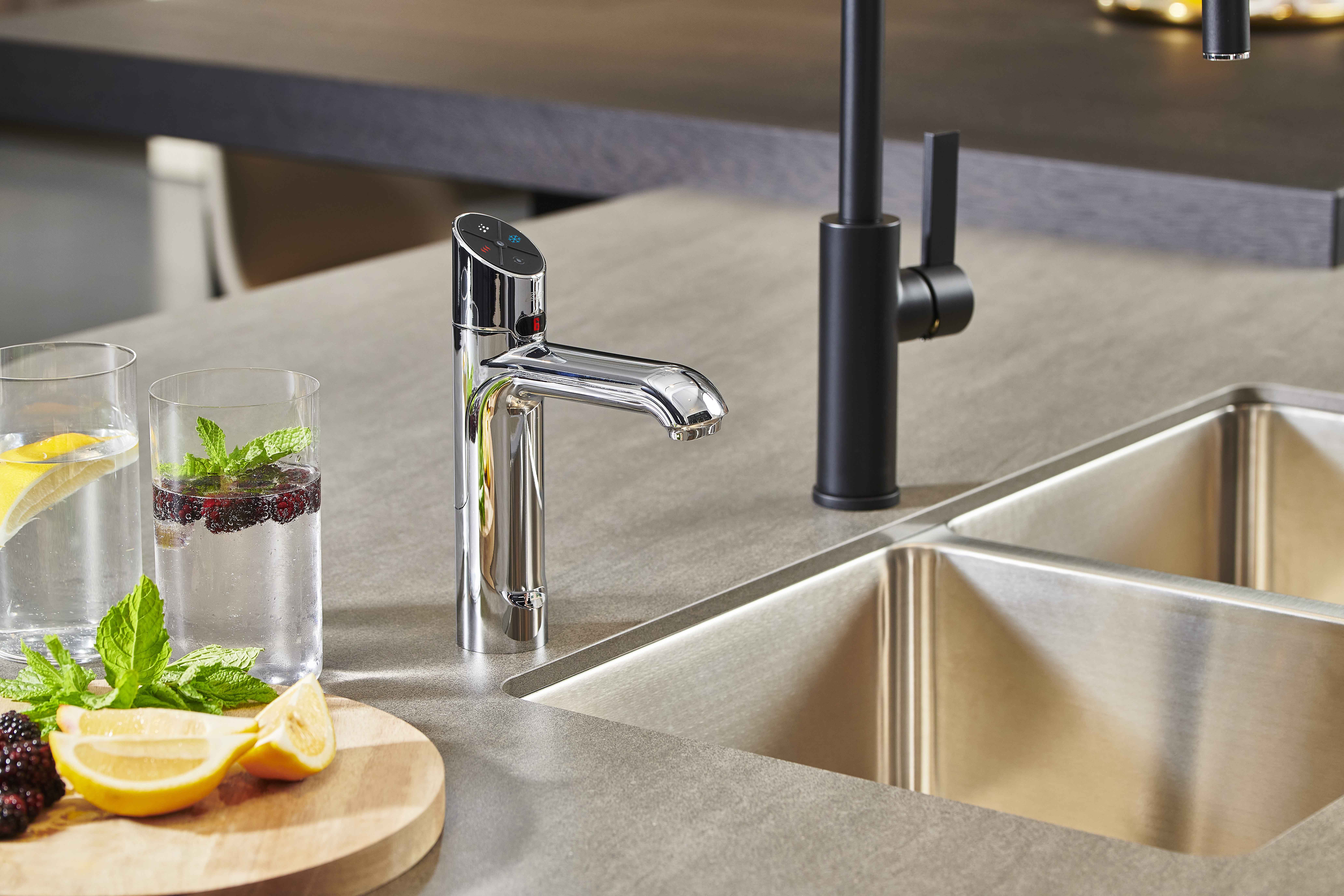 Tap Franke Zip G5 Hydrotap BCS60 M Command Centre - Commercial