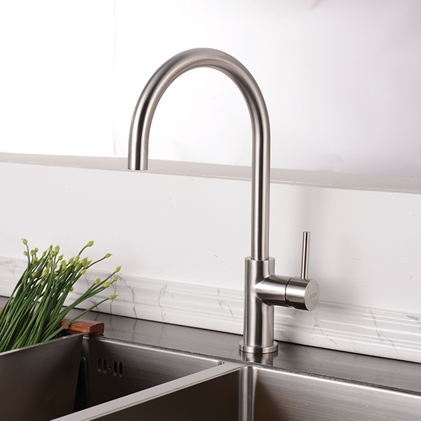 FRANKE SATURN ARC SINK MIXER S/STEEL 1150037 | Plumblink